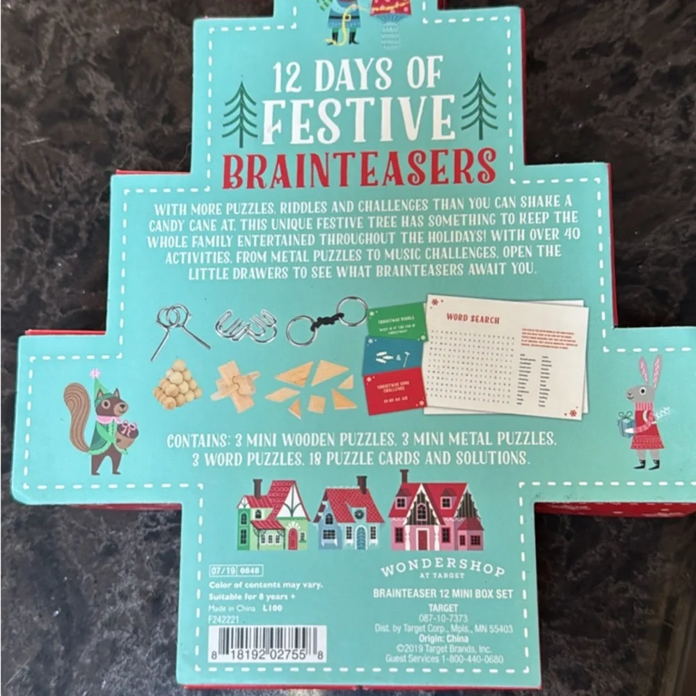 Wondershop Festive Brainteasers Set‎